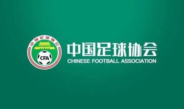 包括瓜迪奥拉、阿尔特塔和波切蒂诺在内的五位主帅都被出示过两张牌。